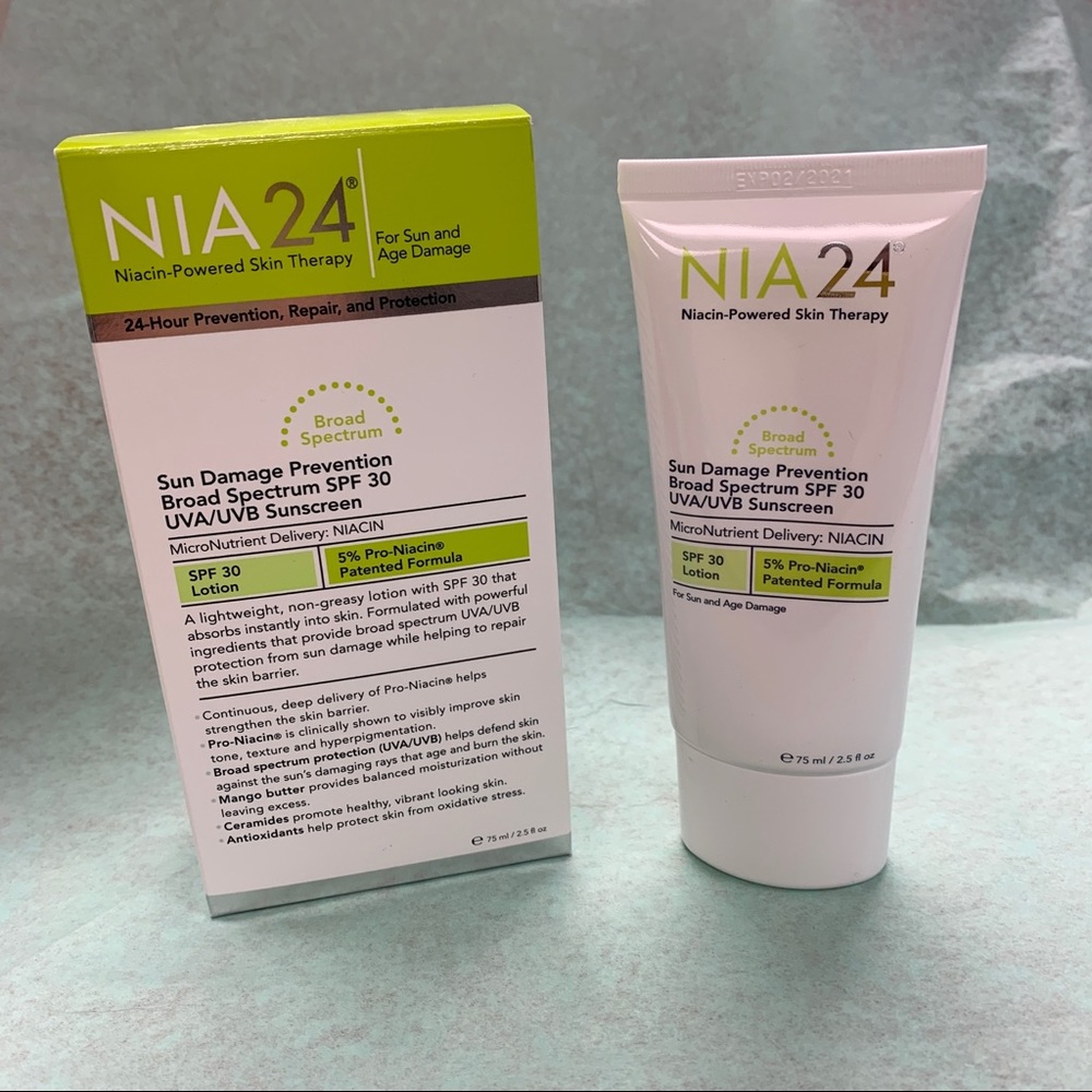 NIA24 UVA/UVB Sunscreen SPF30